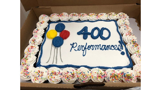 400 th cake
